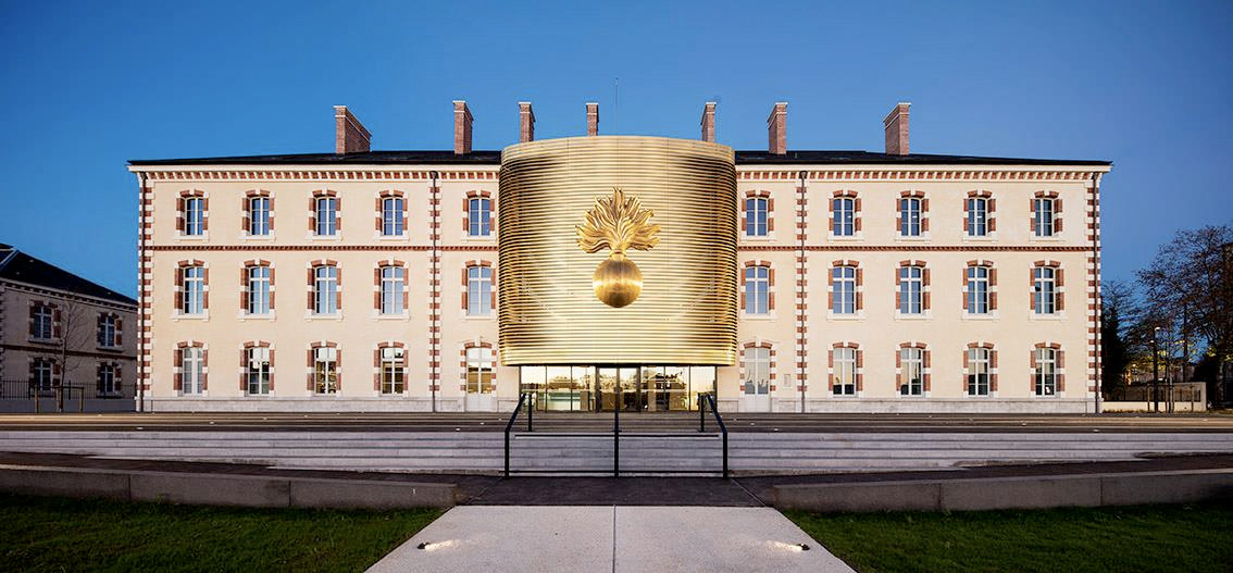 Moatti and Riviere Architecture picture