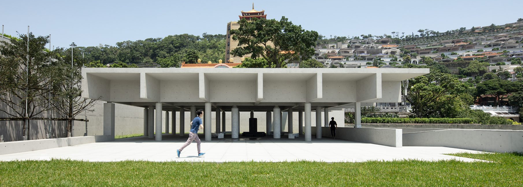 Castanheira & Bastai Architects picture