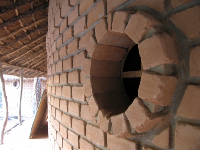 House of the impluvium, multi-storey house and architectural forms in&nbspCasamance - Object 6: Aljowe, case in impluvium - foto: Pavel Nasadil, 2012