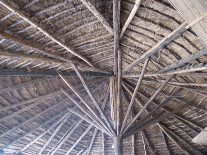 House of the impluvium, multi-storey house and architectural forms in&nbspCasamance - Objects 13: Bars and Restaurants - foto: Pavel Nasadil, 2012