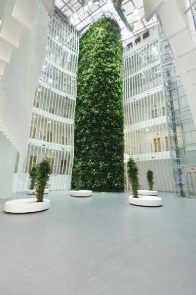 Vertical gardens - Company headquarters KKCG