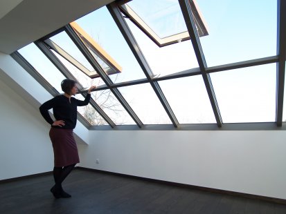 <translate>Attic roof windows in a family villa, vineyard house, and unique rooftop apartment</translate> - Roof glazing Solara HISTORIK on a villa in Dejvice