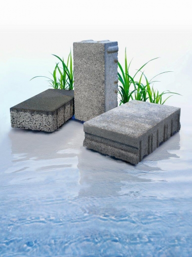 Díky betonu lze vodu do krajiny i navracet