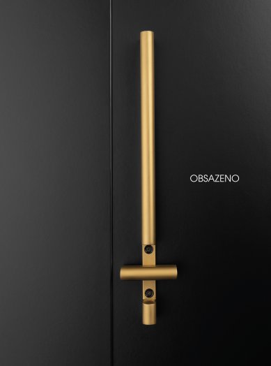 Elegance is definitely YES! - handle YES! with integrated lock - locked