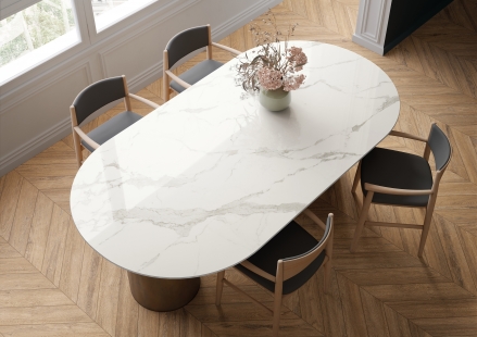 Large-format ceramics with the unmistakable signature of the designers at SapienStone