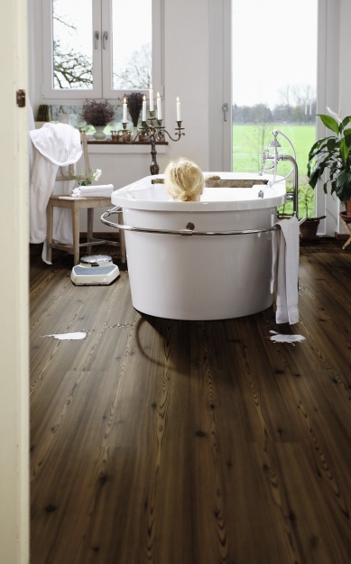 Floors in the bathroom: Laminates can now handle the realm of Poseidon as well