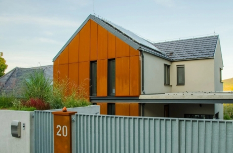 Trendy fasády bytových domů: designová nezbytnost, nebo rozmar architektů?