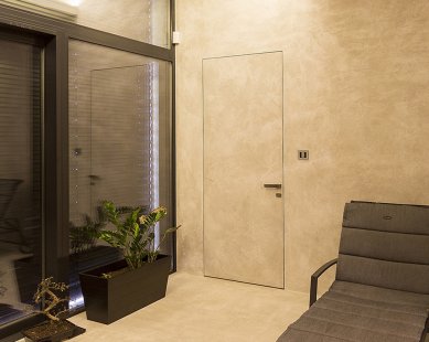 Hidden frame and Dorsis doors will ensure acoustic insulation in the apartment's night zone