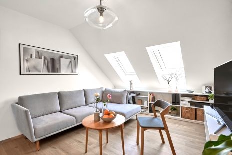 <blockquote>Modest sized apartment for maximum use</blockquote> - <div>Attic apartment Nusle - living room</div> - foto: Daniel Čáha pro M&T