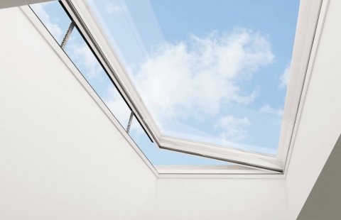 VELUX expands its range of skylights with Red Dot award-winning products