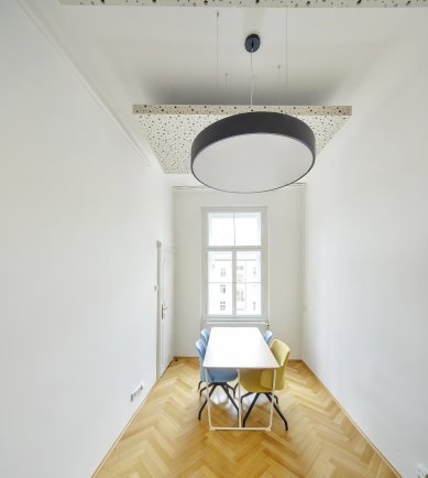 Acoustic comfort in offices in Prague at Moráň