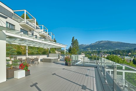 From cottage to skyscraper. Terraces that can withstand everything.